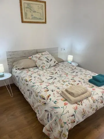Bahia Roses Centreアパートメント アパート